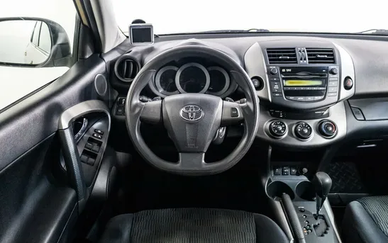 Toyota RAV4 2.00 вариатор, фото №9