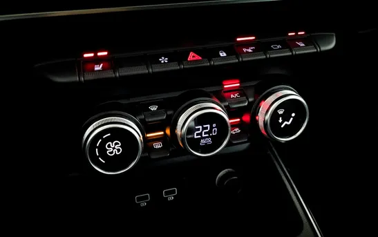 Renault Arkana 1.30 вариатор, фото №12