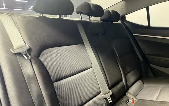 Hyundai Elantra 1.60 автоматическая, фото №6
