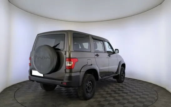 УАЗ Patriot 2.70 механика, фото №2