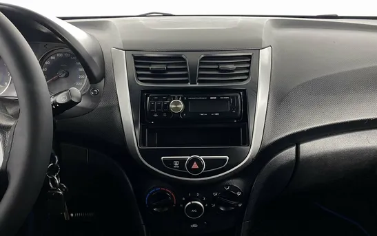 Hyundai Solaris 1.60 автоматическая, фото №9