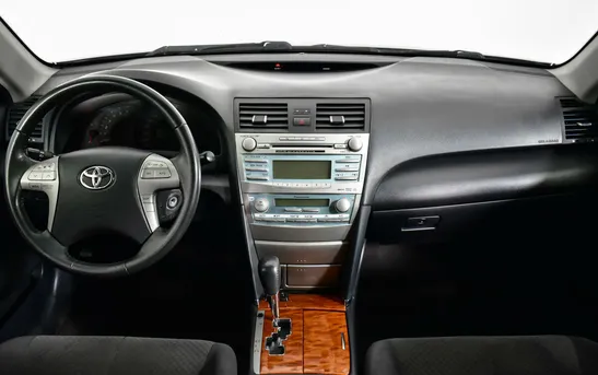 Toyota Camry 2.40 автоматическая, фото №7
