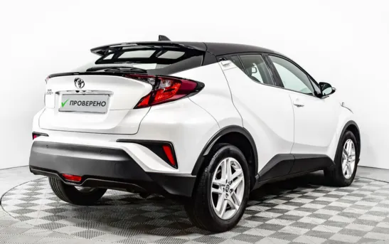 Toyota C-HR 2.00 вариатор, фото №2