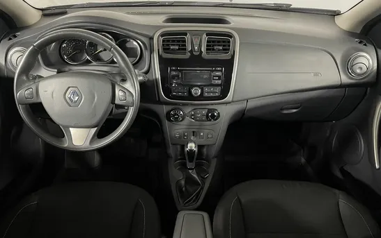 Renault Sandero 1.60 автоматическая, фото №5