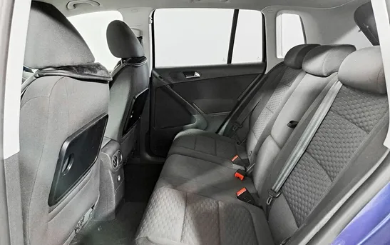 Volkswagen Tiguan 2.00 автоматическая, фото №7