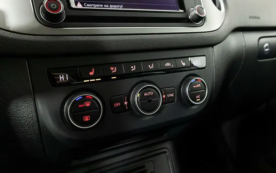 Volkswagen Tiguan 1.40 робот, фото №10