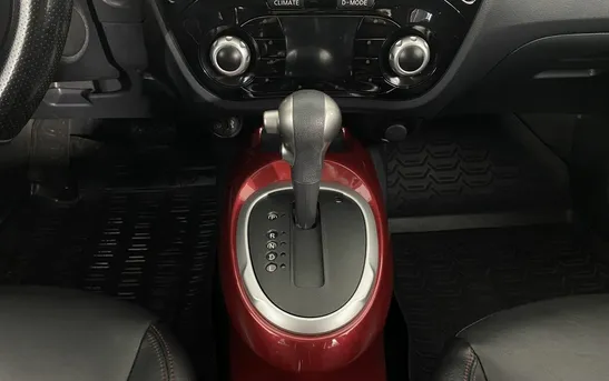 Nissan Juke 1.60 вариатор, фото №9