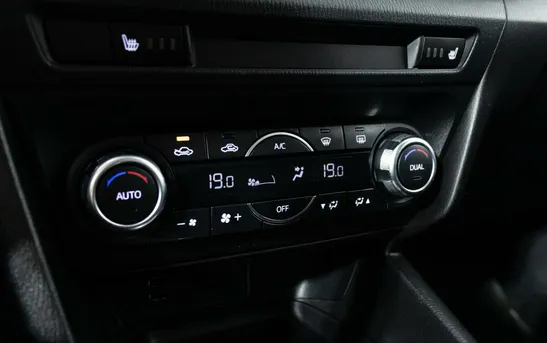 Mazda 3 1.50 автоматическая, фото №13