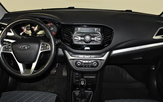 Lada (ВАЗ) Vesta 1.60 механика, фото №8