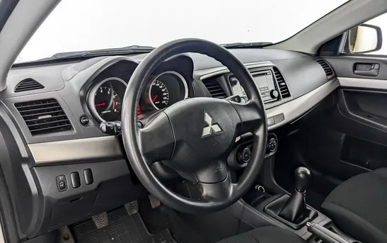 Mitsubishi Lancer 1.60 механика, фото №8