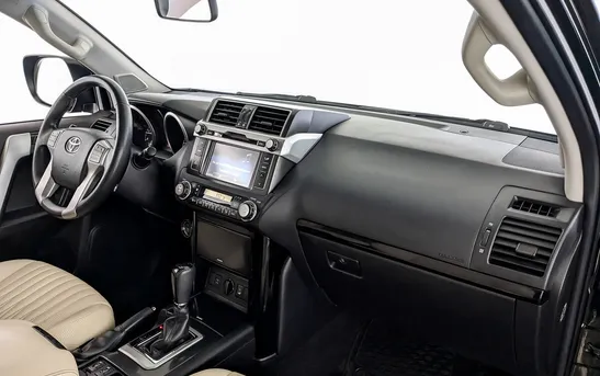 Toyota Land Cruiser Prado 2.80 автоматическая, фото №5