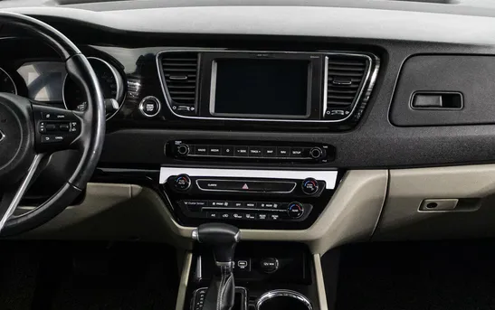 Kia Carnival 2.20 автоматическая, фото №8