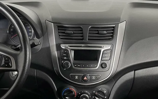 Hyundai Solaris 1.60 автоматическая, фото №8