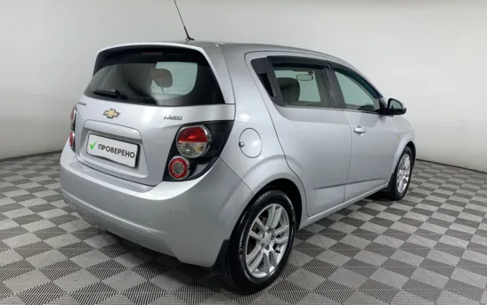 Chevrolet Aveo 1.60 автоматическая, фото №2