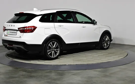 Lada (ВАЗ) Vesta 1.80 механика, фото №2