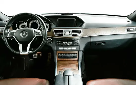 Mercedes-Benz E-Класс 3.50 автоматическая, фото №6