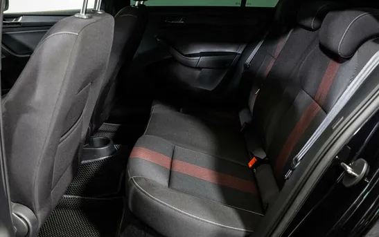 Skoda Rapid 1.40 робот, фото №6