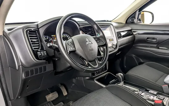Mitsubishi Outlander 2.00 вариатор, фото №8