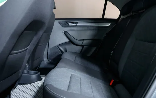 Volkswagen Polo 1.60 автоматическая, фото №7