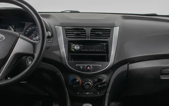 Hyundai Solaris 1.60 механика, фото №11