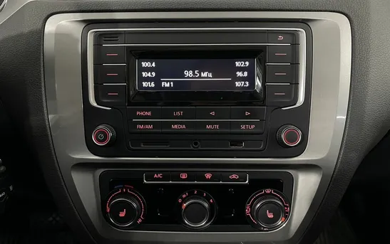 Volkswagen Jetta 1.40 робот, фото №10