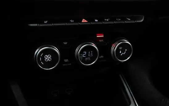 Renault Arkana 1.30 вариатор, фото №9