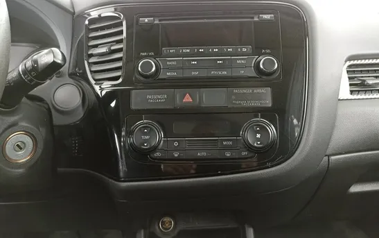 Mitsubishi Outlander 2.00 вариатор, фото №8