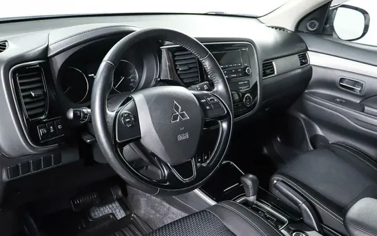 Mitsubishi Outlander 2.00 вариатор, фото №10