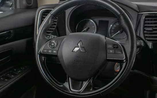 Mitsubishi Outlander 2.00 вариатор, фото №10