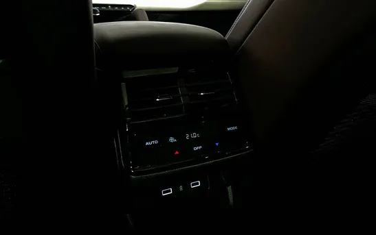 Geely Monjaro 2.00 автоматическая, фото №8