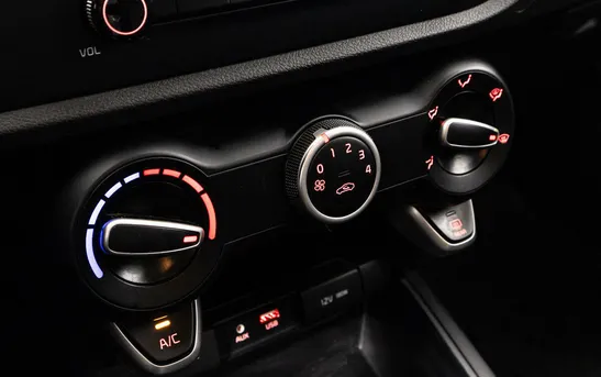 Kia Rio 1.60 механика, фото №7