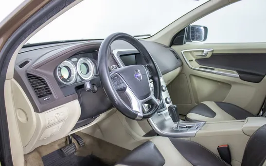 Volvo XC60 2.40 автоматическая, фото №5