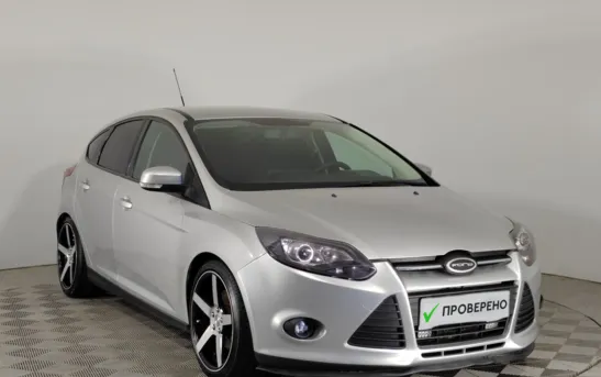 Ford Focus 2.00 робот, фото №3