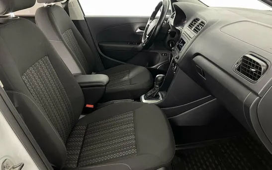 Volkswagen Polo 1.60 автоматическая, фото №5