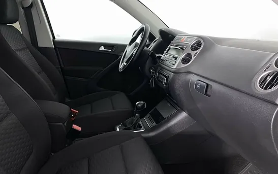 Volkswagen Tiguan 2.00 автоматическая, фото №6