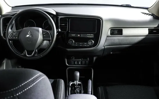 Mitsubishi Outlander 2.00 вариатор, фото №5
