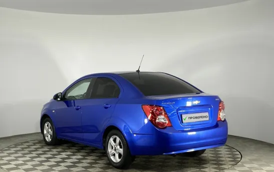 Chevrolet Aveo 1.60 автоматическая, фото №4