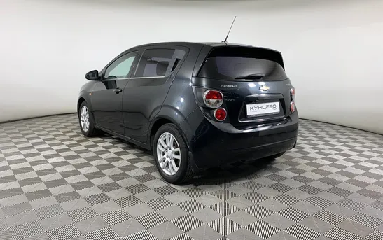 Chevrolet Aveo 1.60 автоматическая, фото №4