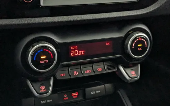 Kia Rio 1.60 автоматическая, фото №14