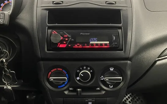 Lada (ВАЗ) Granta 1.60 механика, фото №10