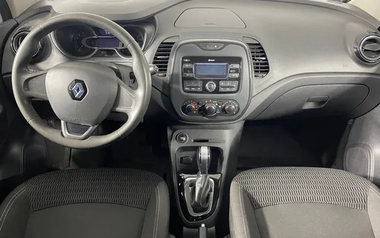 Renault Kaptur 1.60 вариатор, фото №6