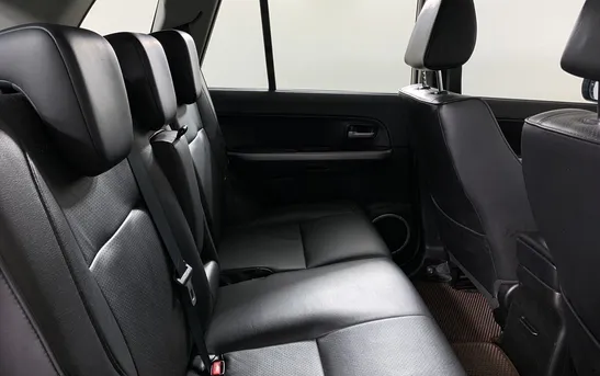 Suzuki Grand Vitara 2.00 автоматическая, фото №9