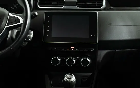 Renault Duster 2.00 механика, фото №9