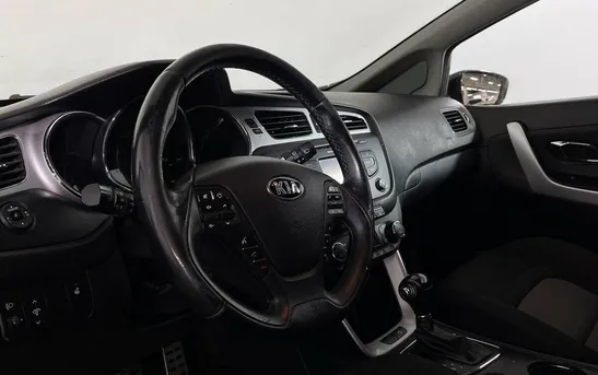 Kia Ceed 1.60 автоматическая, фото №8