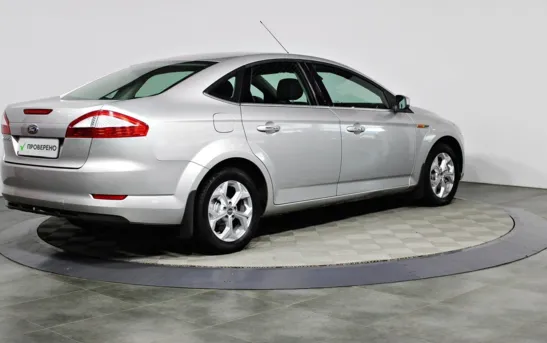 Ford Mondeo 2.30 автоматическая, фото №2