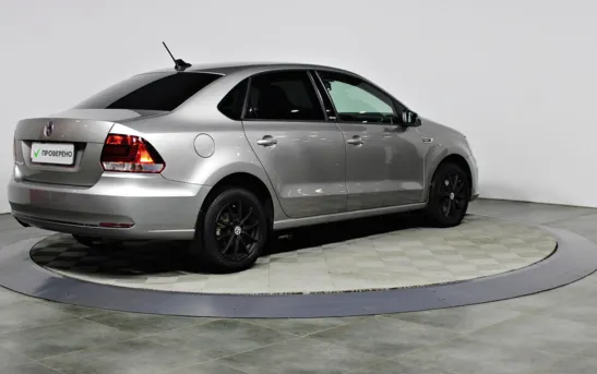 Volkswagen Polo 1.60 автоматическая, фото №2