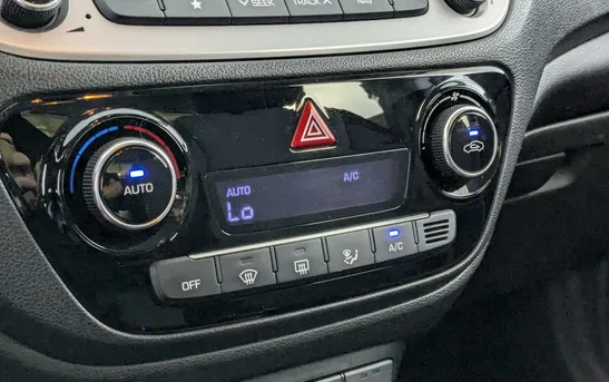 Hyundai Solaris 1.60 автоматическая, фото №7