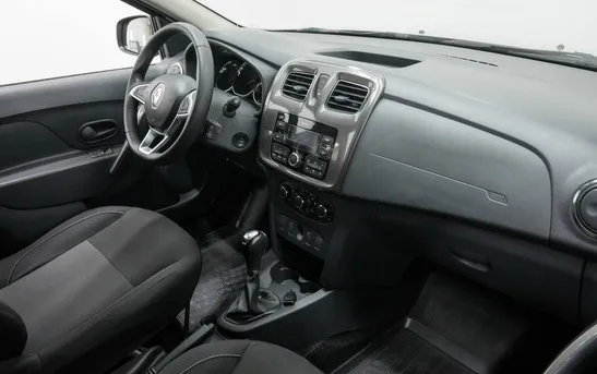 Renault Logan 1.60 вариатор, фото №5