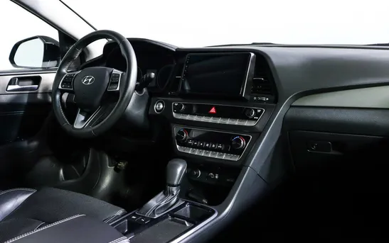 Hyundai Sonata 2.00 автоматическая, фото №5
