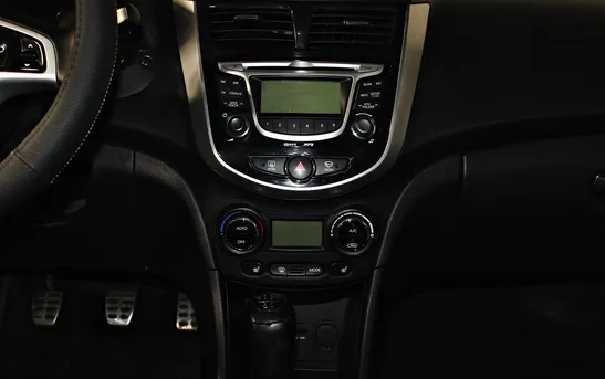 Hyundai Solaris 1.60 механика, фото №9